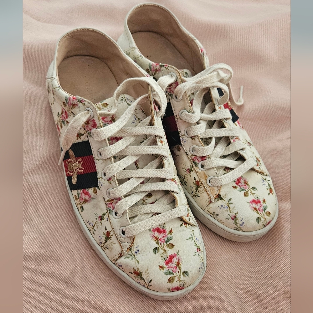 Gucci Cream Canvas And Leather Ace Low Top Sneakers Size 40